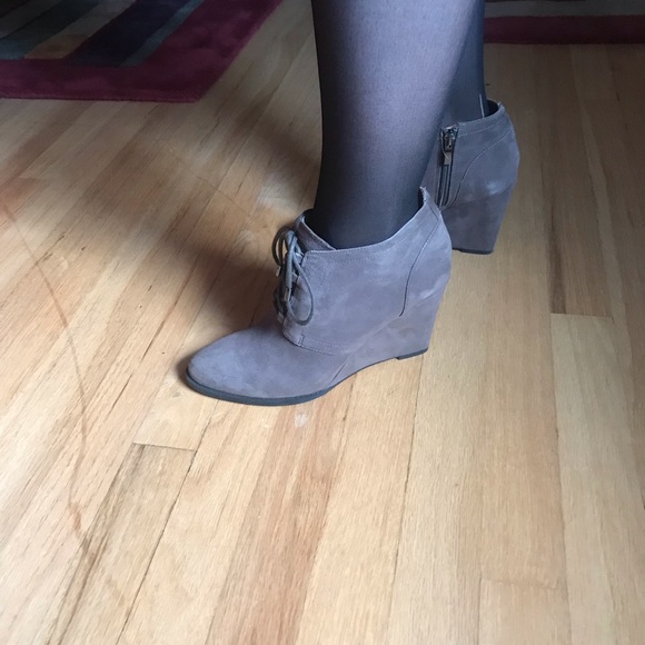 Franco Sarto suede tan booties - Picture 6 of 7